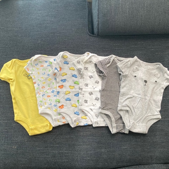 6 Rococo bodysuits 3m - Picture 1 of 4